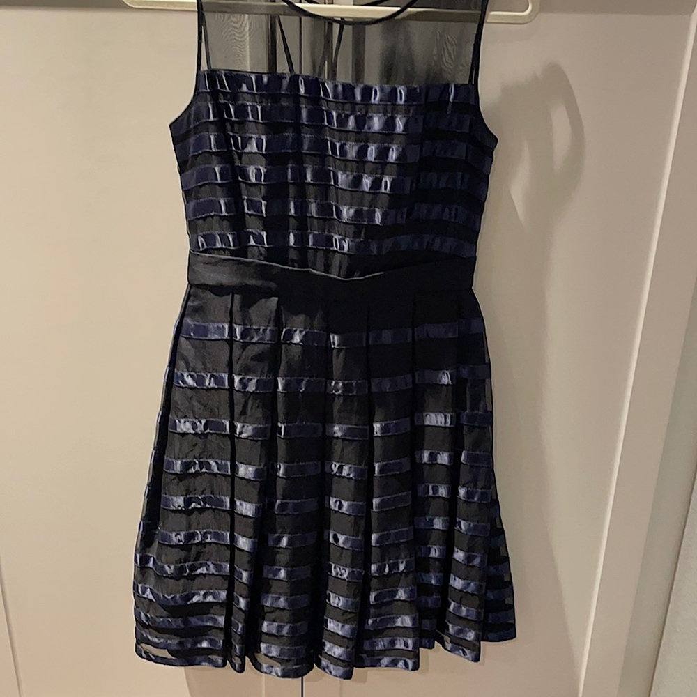 Blue and black dress size 4